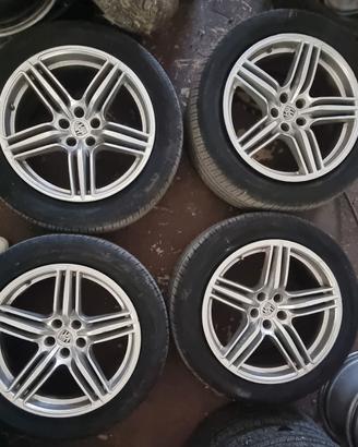 4 cerchi r19 originali Porsche Macan