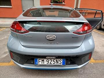 hyunfai Ioniq full Hybrid