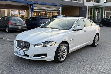JAGUAR XF 2.2 D Eco