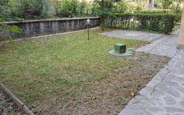 Appartamento con giardino