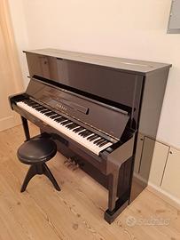 Pianoforte Yamaha U1