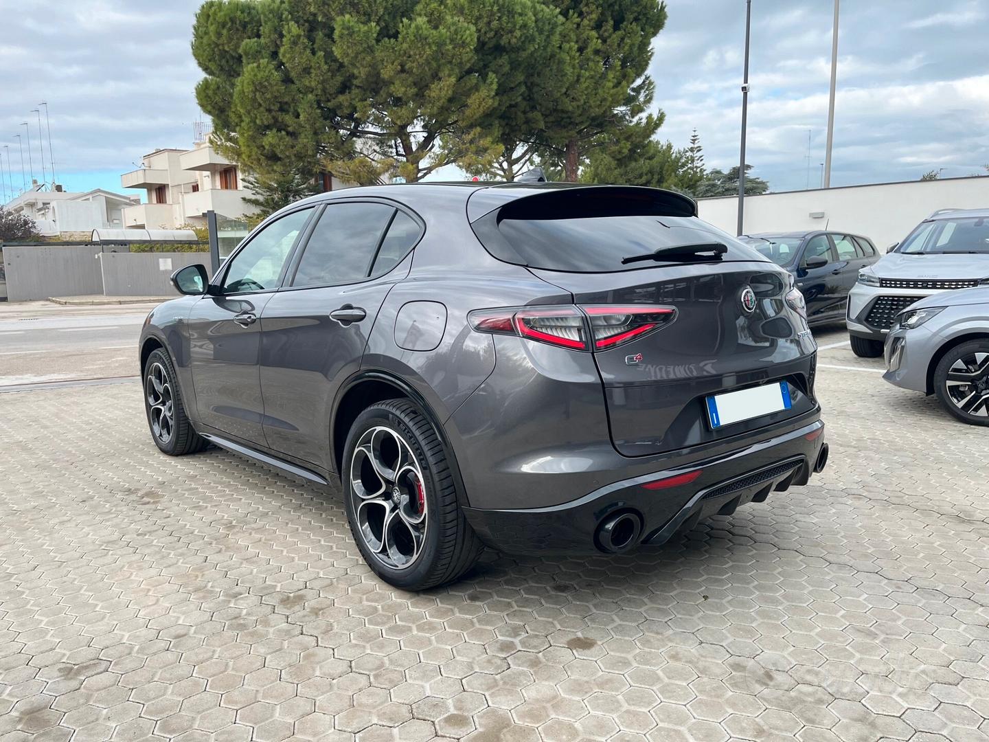 Alfa Romeo Stelvio 2024 photo 5