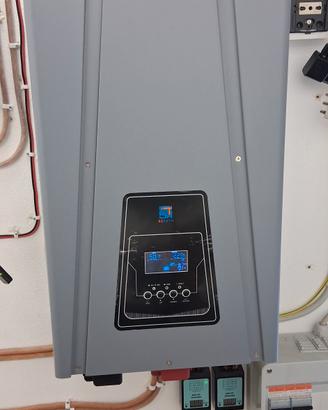 Inverter 6000W + Regolatore MPPT Epever 100A wifi