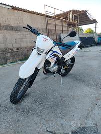Malaguti x3m 125
