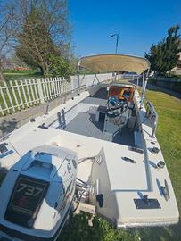 Barca fondo piatto 4,5 mt con motore evinrud