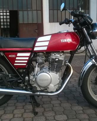 Yamaha XS 400