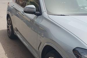 BMW X4 M V48 20d. -anno 2022