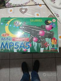 Pistola giocattolo mini mp5a5 a pile non testato