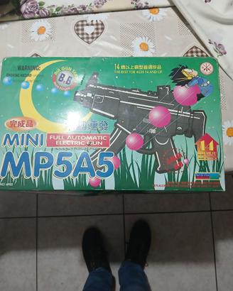 Pistola giocattolo mini mp5a5 a pile non testato