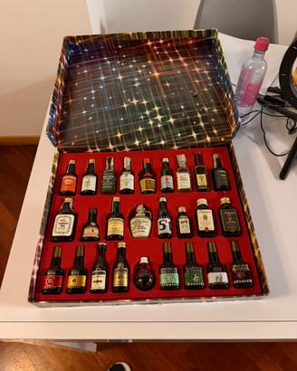 26 Mignon Liquori Vintage con Scatola Originale