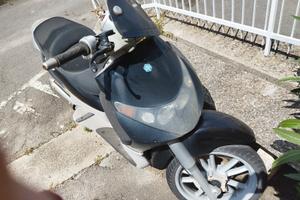Piaggio Beverly 200
