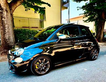 Abarth 595-tetto apribile-cambio automatico