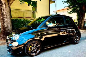 Abarth 595-tetto apribile-cambio automatico