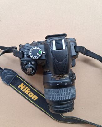 Fotocamera Reflex Nikon d3100 obiettivo 18-55mm