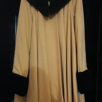 Mantella Norma Kamali donna