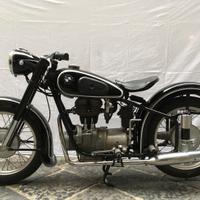 BMW R25/3 con Sidecar