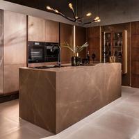Cucina SOVRANA bronzo opaco e top HPL