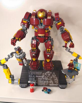 LEGO 76105 Hulkbuster Mark 44 no scatola