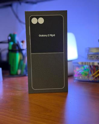 Samsung Galaxy Z Flip8 512GB - NUOVO, sigillato
