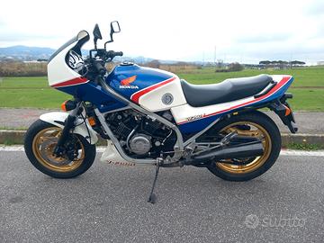 vf 750 f