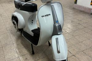 Piaggio Vespa 50 Special (V5B3) - 1979