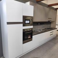Cucina lineare adattabile - NUOVA metà prezzo