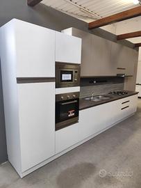 Cucina lineare adattabile - NUOVA metà prezzo