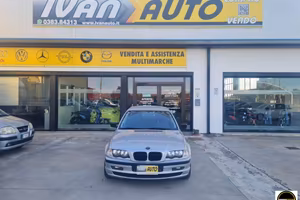BMW Serie 3 (E46) 323i-Automatico