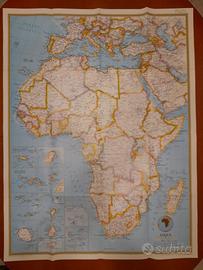 Mappa politica dell'Africa. 100 cm x 77  cm. Natio