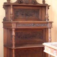 Credenza in noce neorinascimentale fine '800