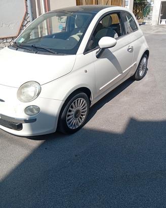 fiat 500  colore bianco 