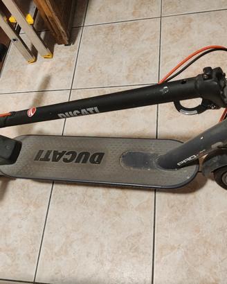 monopattino elettrico  Ducati prov evo 1 + catena