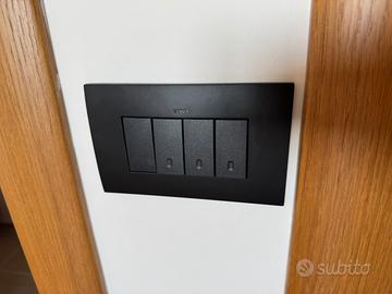 Frutti, placche, prese, tasti Vimar nuove 56 pezzi