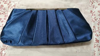 pochette nuova