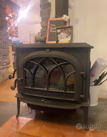 Stufa a legna Jøtul F 500 in ghisa