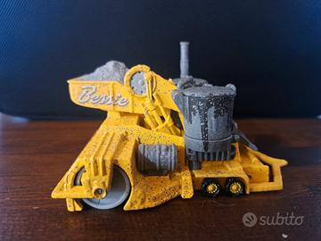 Disney Pixar Cars: Bessie Scala 1:55