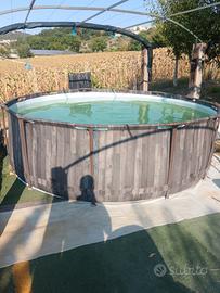 piscina fuori terra 