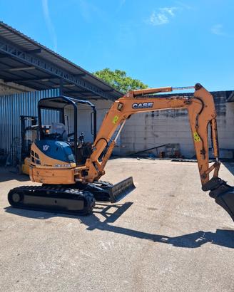 escavatore miniescavatore case cx31 