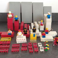 Set Lego Vintage con vari personaggi