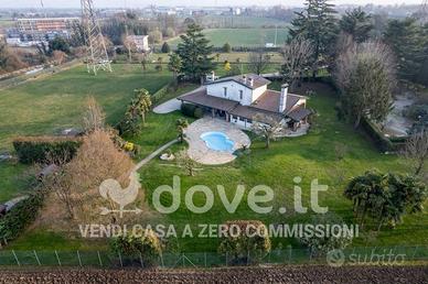 Villa di 280 m² con 5 locali a Udine
