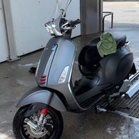 Vespa 150 sprint