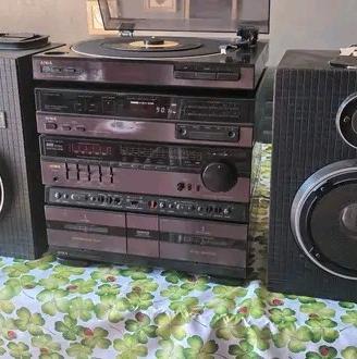 Impianto Stereo  AIWA CX-77 + GIRADISCHI  + CASSE