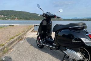 Vespa gts 300 hpe