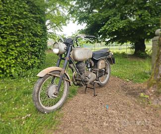 Gilera 124 5V