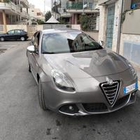 Alfa Romeo Giulietta 2012, 2.0 140 cv