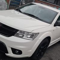 Fiat Freemont black code