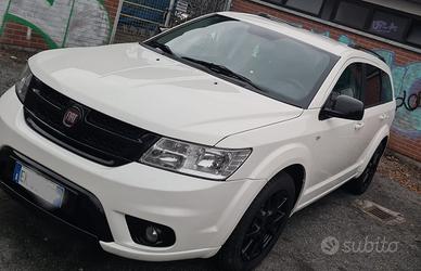 Fiat Freemont black code