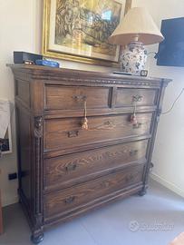 Elegante Comò in Legno Massello Stile 800 Sicilia