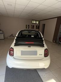 Fiat 500e cabrio