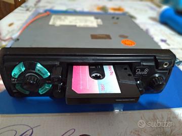 Radio cassette (auto)